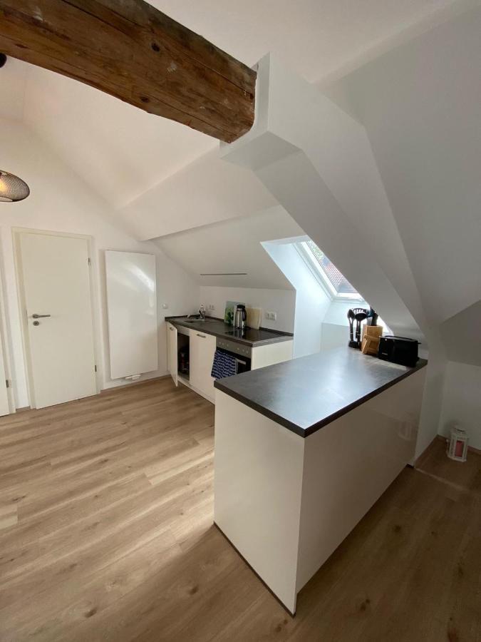 Helle 2 Zi. Wohnung Naehe Flughafen Muenchen Haimhausen  Kültér fotó